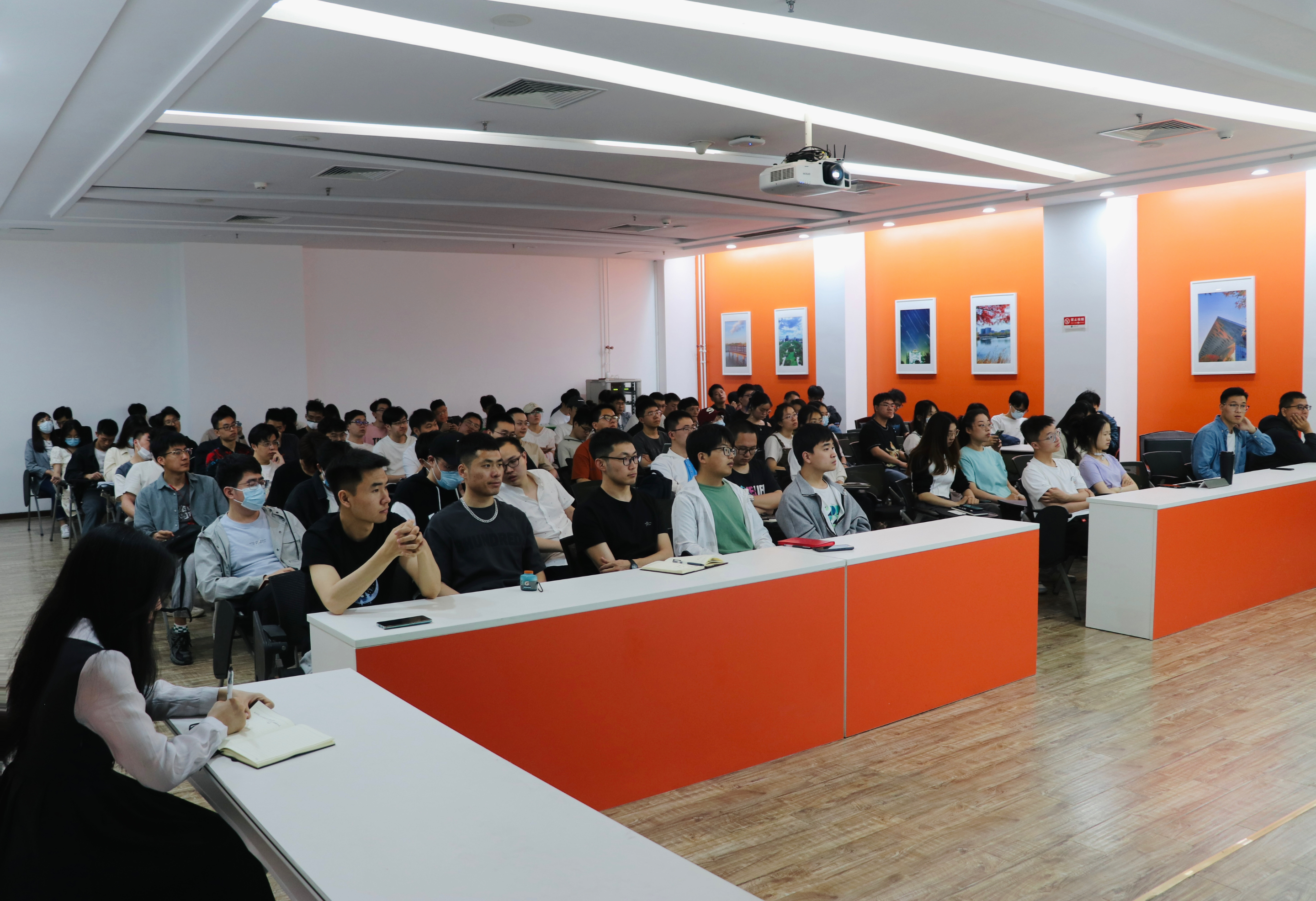 新澳门六合彩走势图