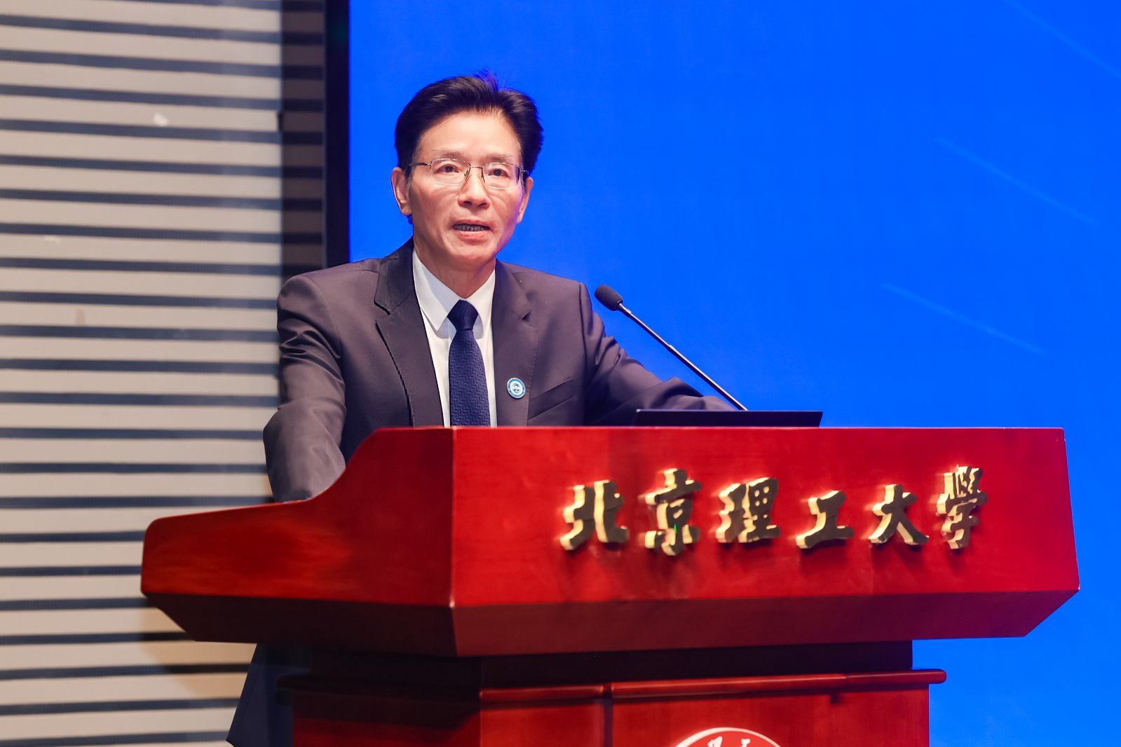 新澳门六合彩走势图